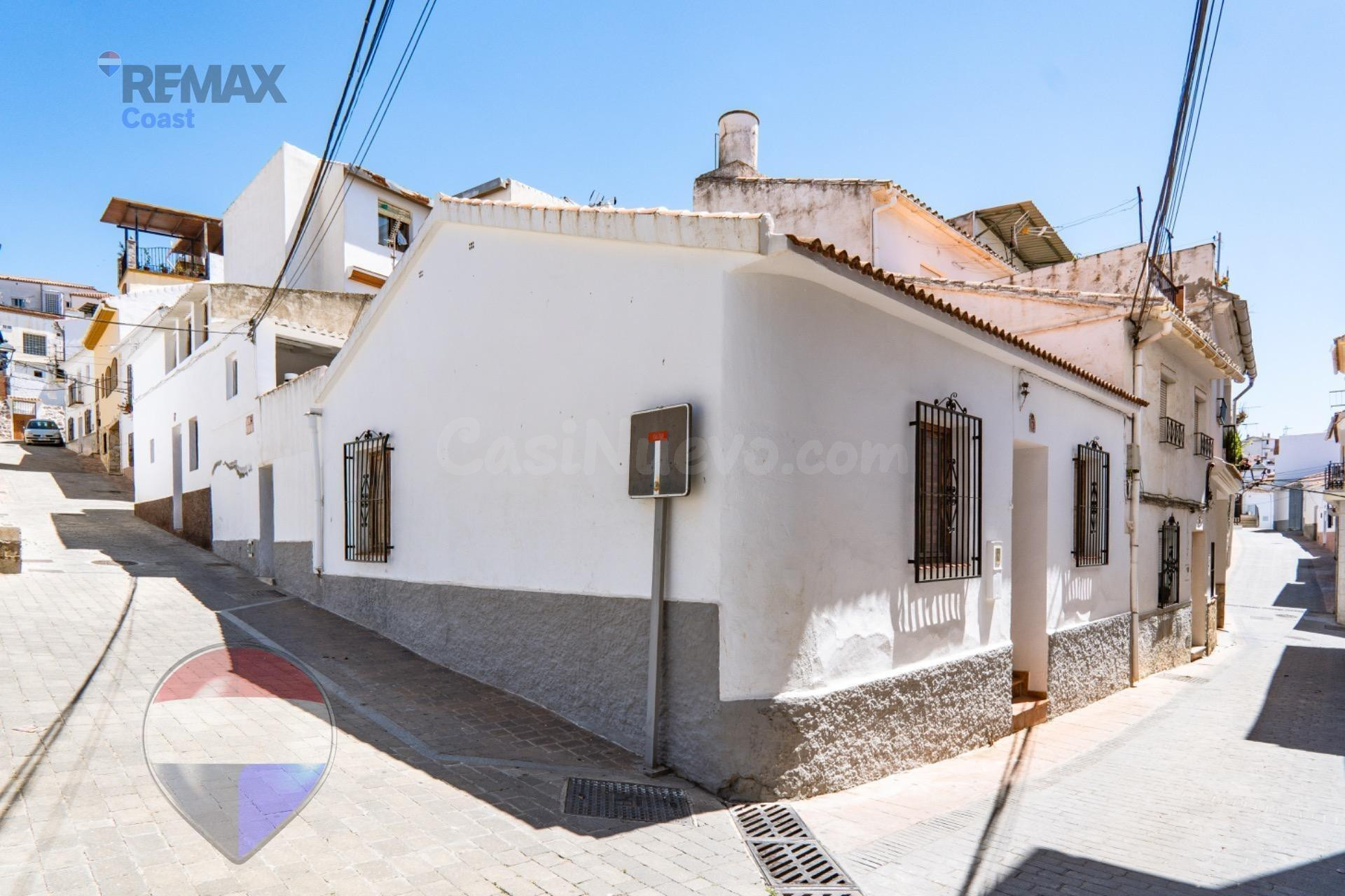 CASA DE PUEBLO CON ENCANTO EN PERIANA