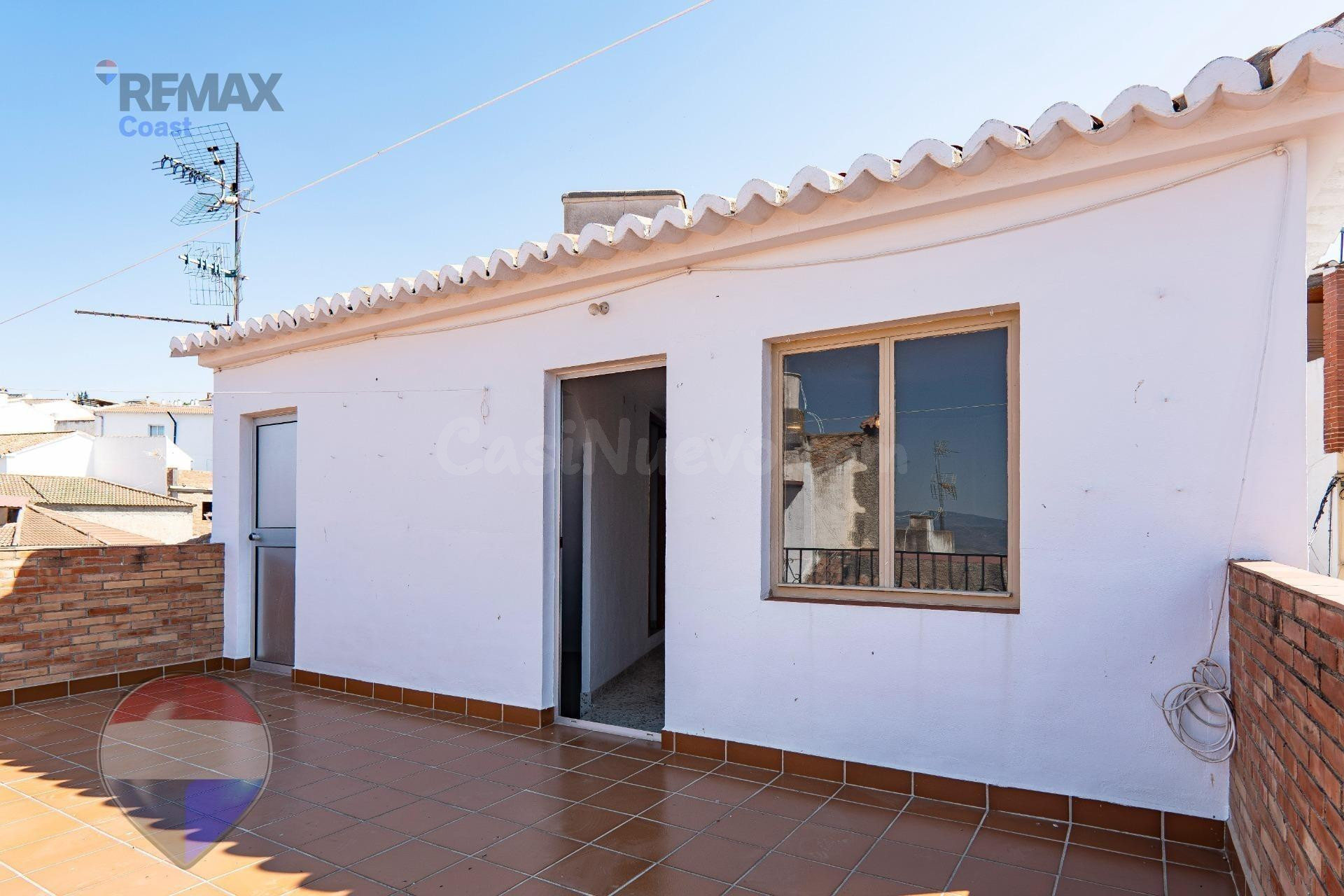 CASA CON ENCANTO EN EL CENTRO DE PERIANA - foto 3