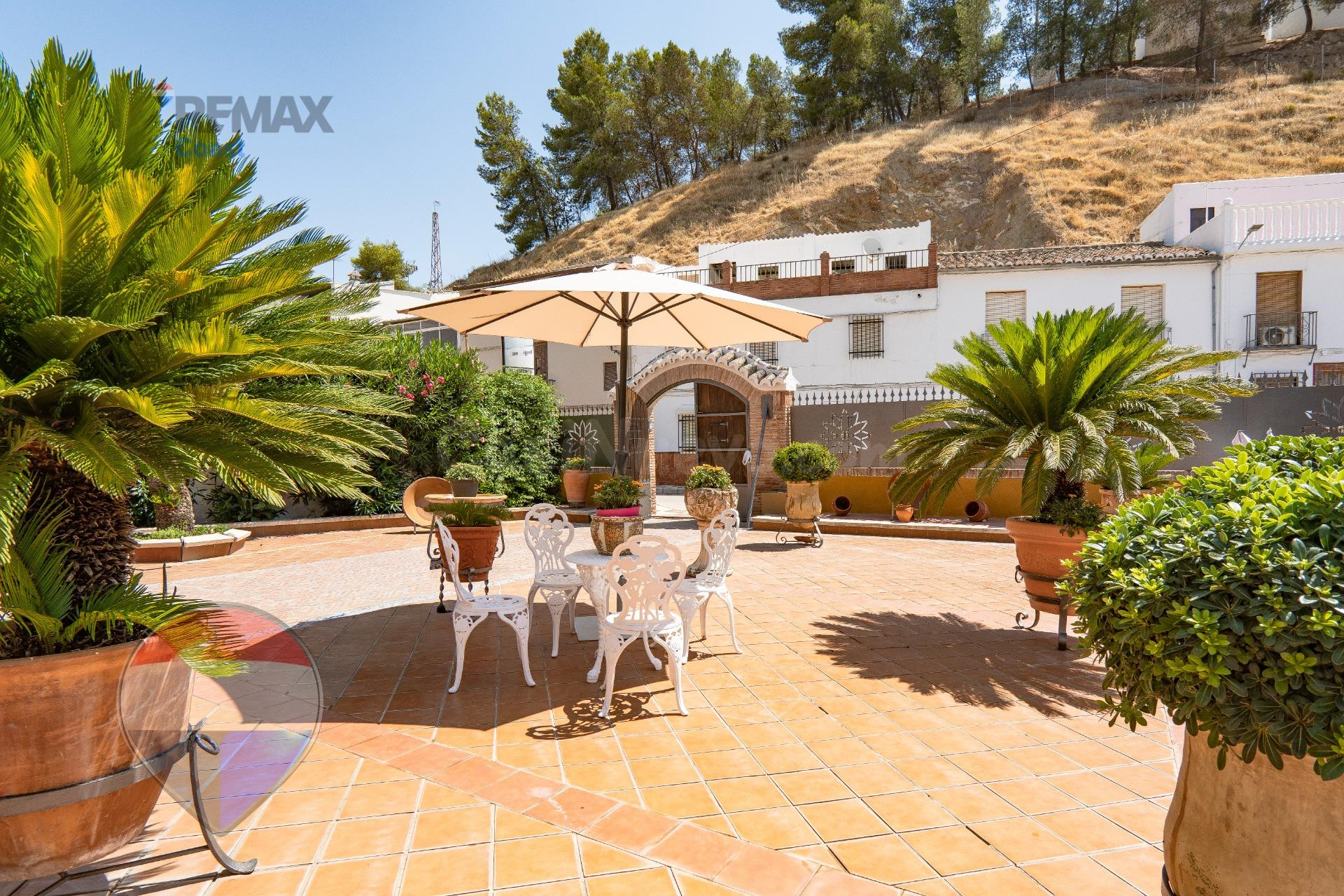 Gran casa andaluza con piscina, 11 habitaciones y amplias es - foto 5