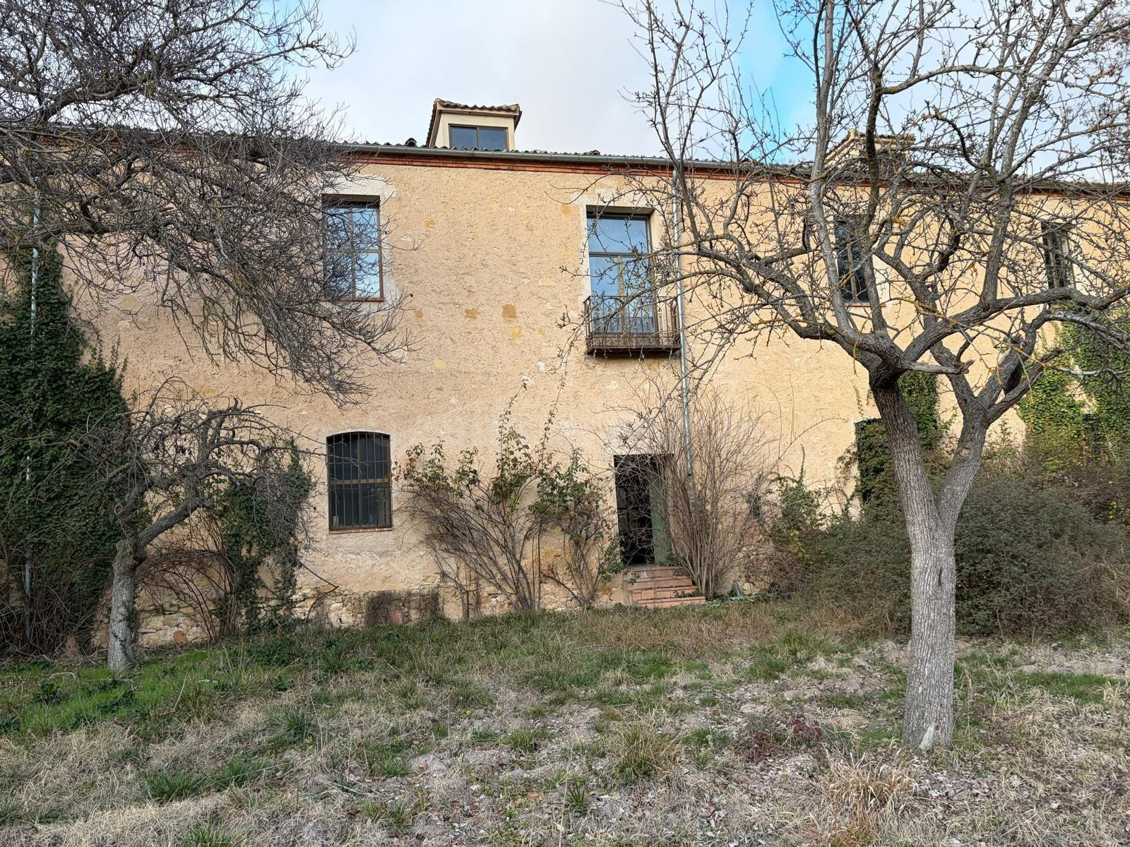 EXCLUSIVA FINCA EN SEGOVIA