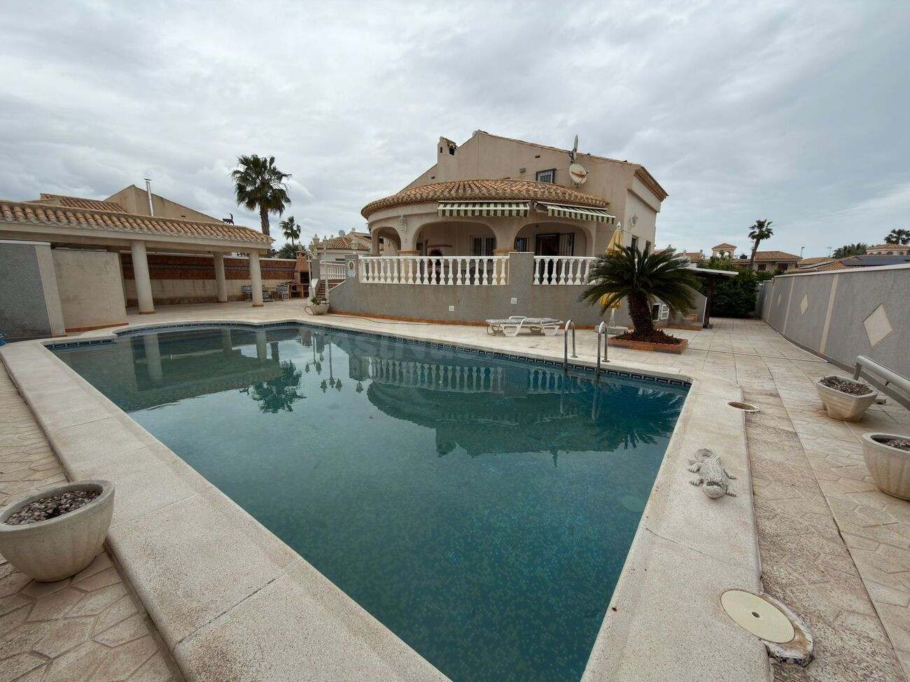 Villa 5 habitaciones 130m² en venta - La Zenia