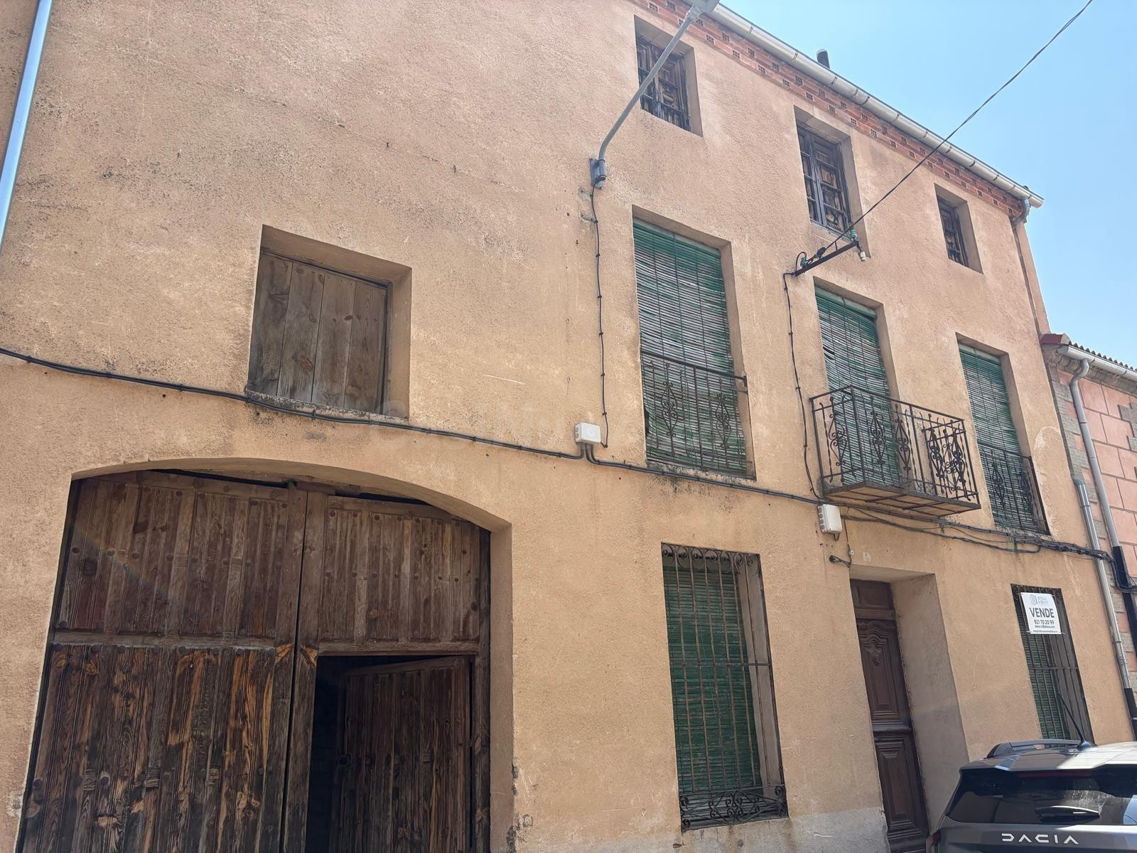 ESTUPENDA CASA PARA REFORMAR EN CABEZUELA (SEGOVIA)