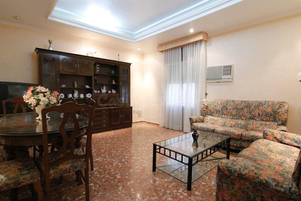 AMPLIO PISO DE 4 DORMTIORIOS CON 2 BAÑOS Y 132 M2, EN RUTE - foto 2
