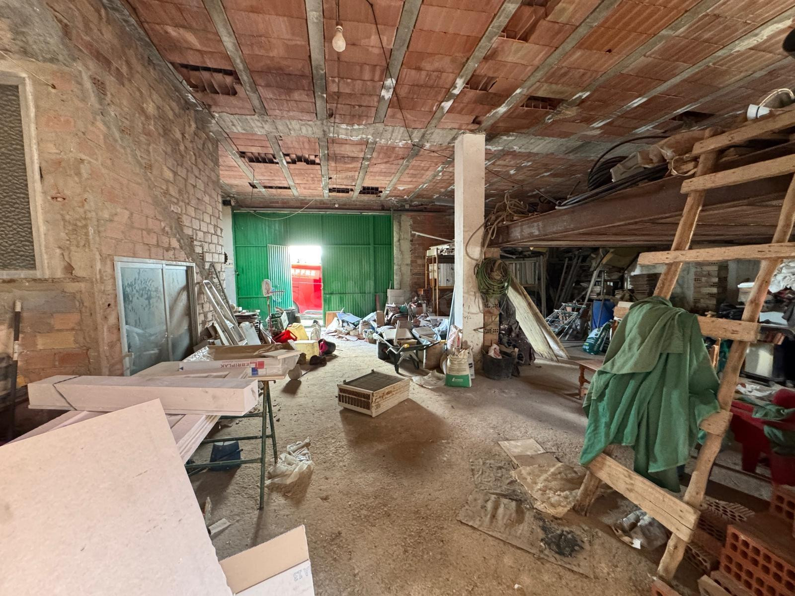 Nave industrial de 250 m2 en El Pinillo, Torremolinos
