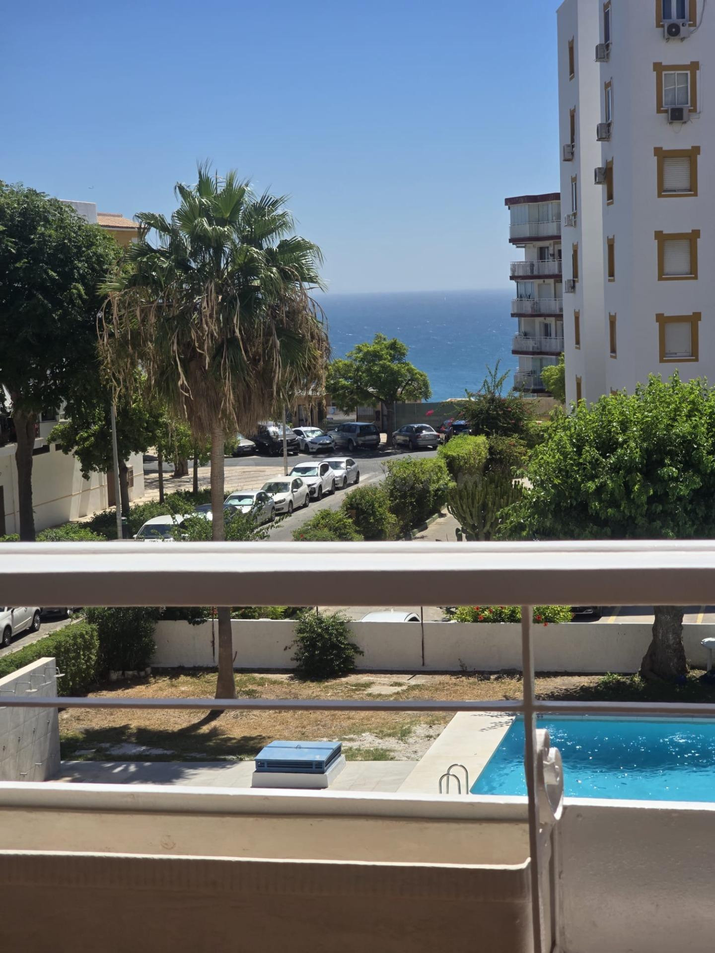 PISO LUMINOSO CON VISTAS AL MAR EN EL CENTRO DE TORREMOLINOS ☀️