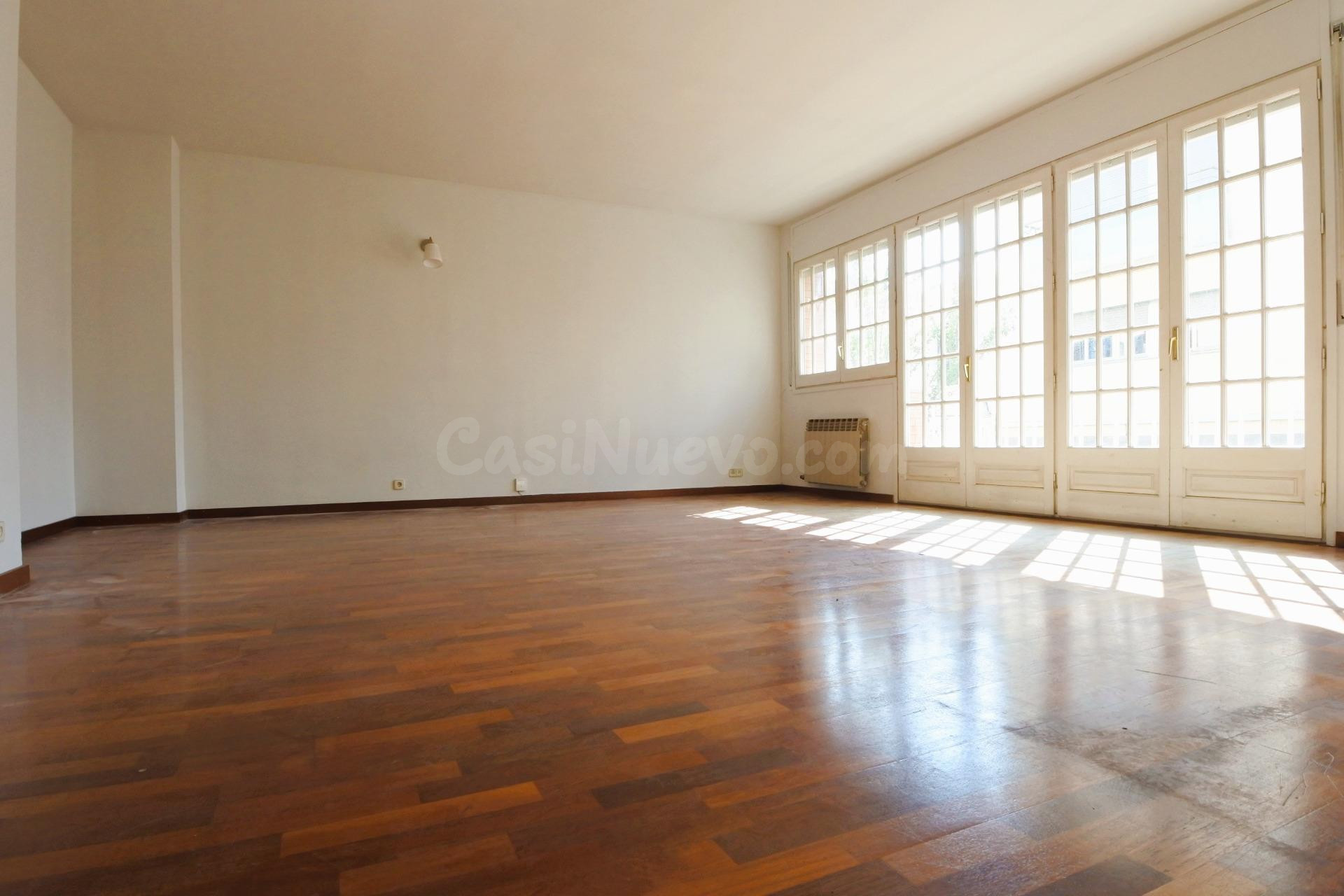 Gran casa muy luminosa y tranquila - foto 3