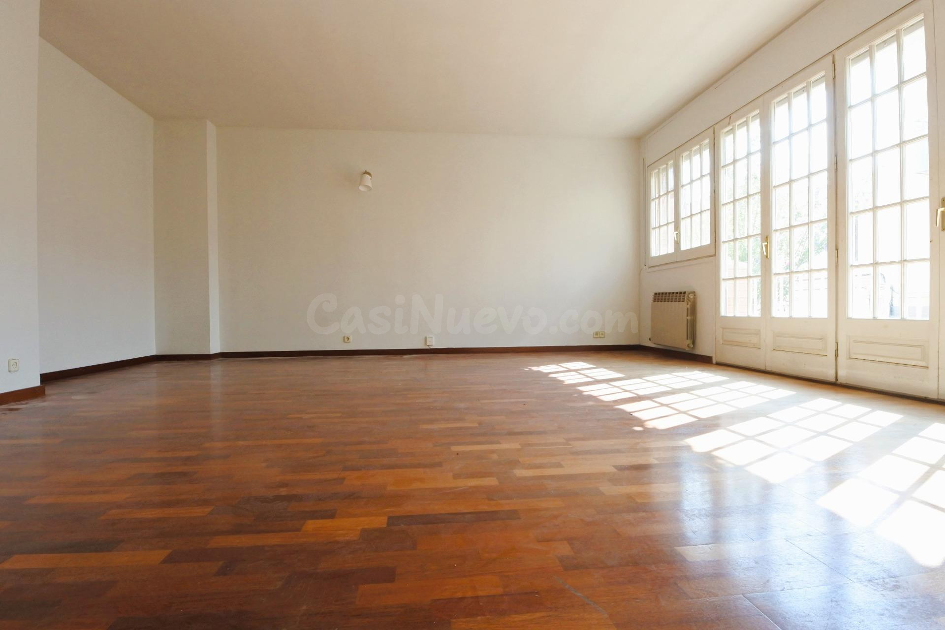 Gran casa muy luminosa y tranquila - foto 4