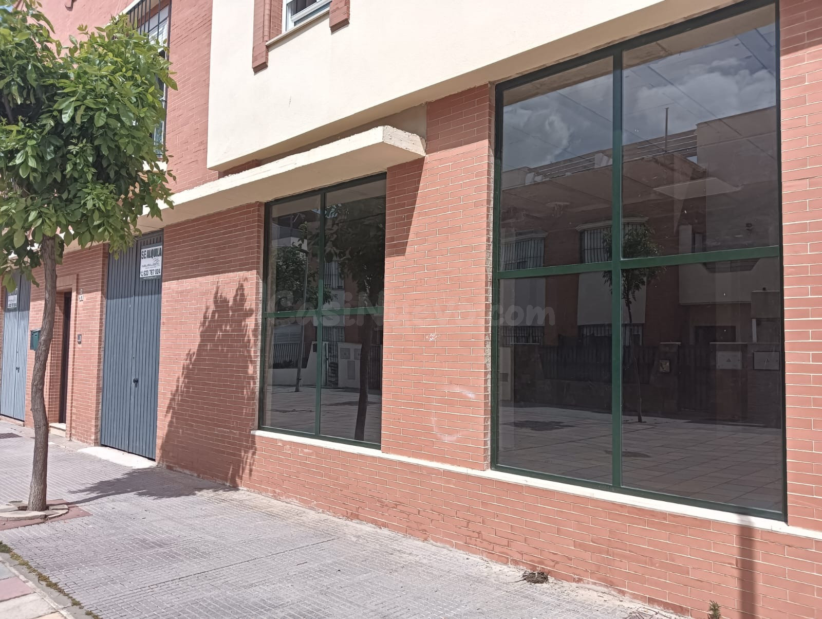 ALQUILER DE LOCALES COMERCIALES EN SAN JUAN DEL PUERTO