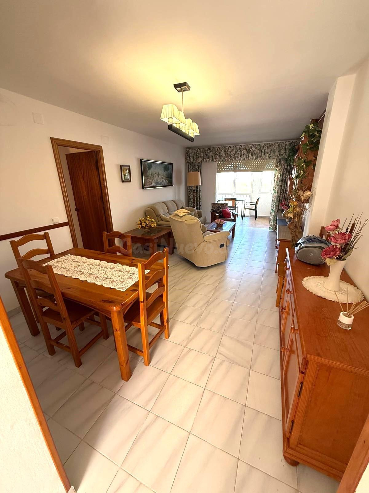 Piso en Matalascañas (Huelva) con piscina, terraza y 3 dormitorios