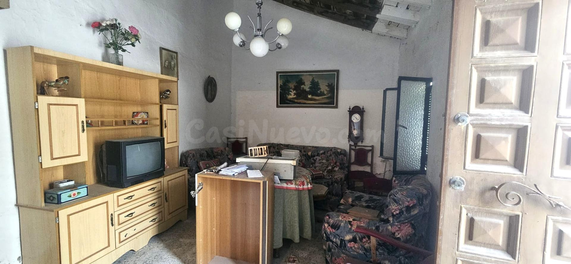 Villanueva del Río y Minas (Sevilla) | Casa con amplio patio y muchas posibilidades de reforma