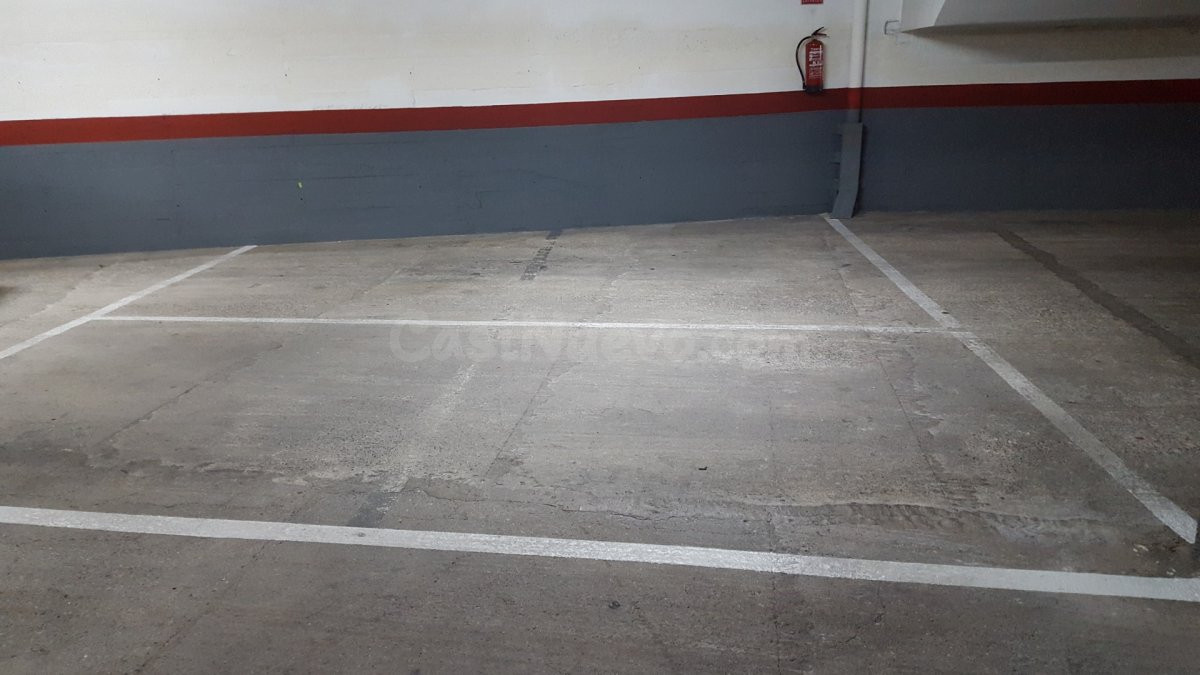 Garaje 21m² en venta - Valdelasfuentes