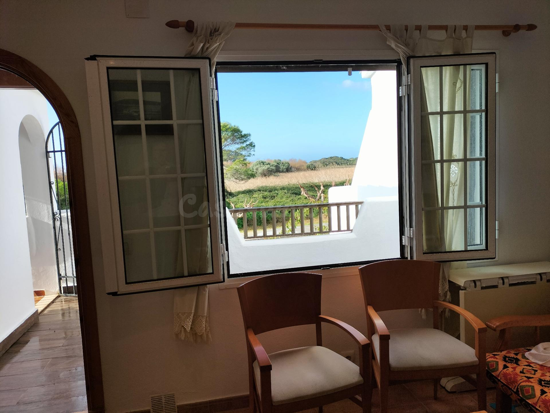 APARTAMENTO CON VISTAS PARCIALES AL MAR