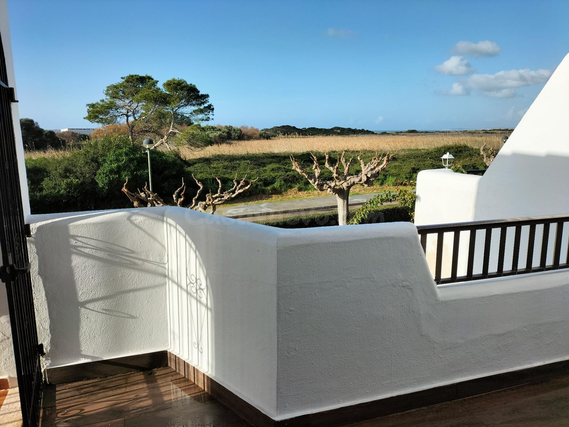 APARTAMENTO CON VISTAS PARCIALES AL MAR - foto 3
