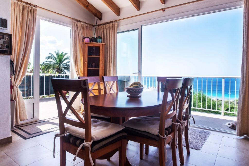 APARTAMENTO CON VISTAS AL MAR