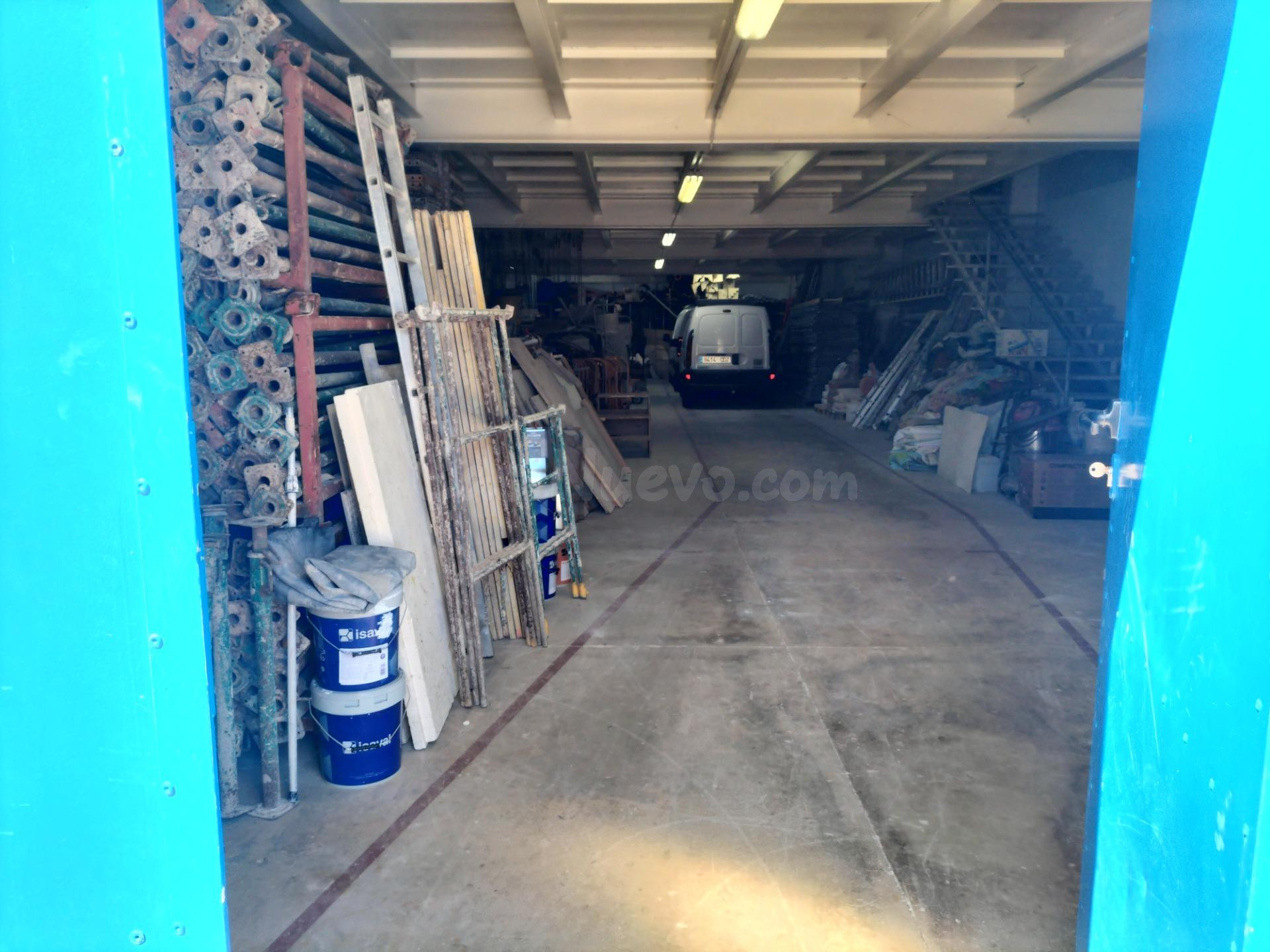 NAVE EN DOS PLANTAS EN EL POLIGONO ALAIOR - foto 2