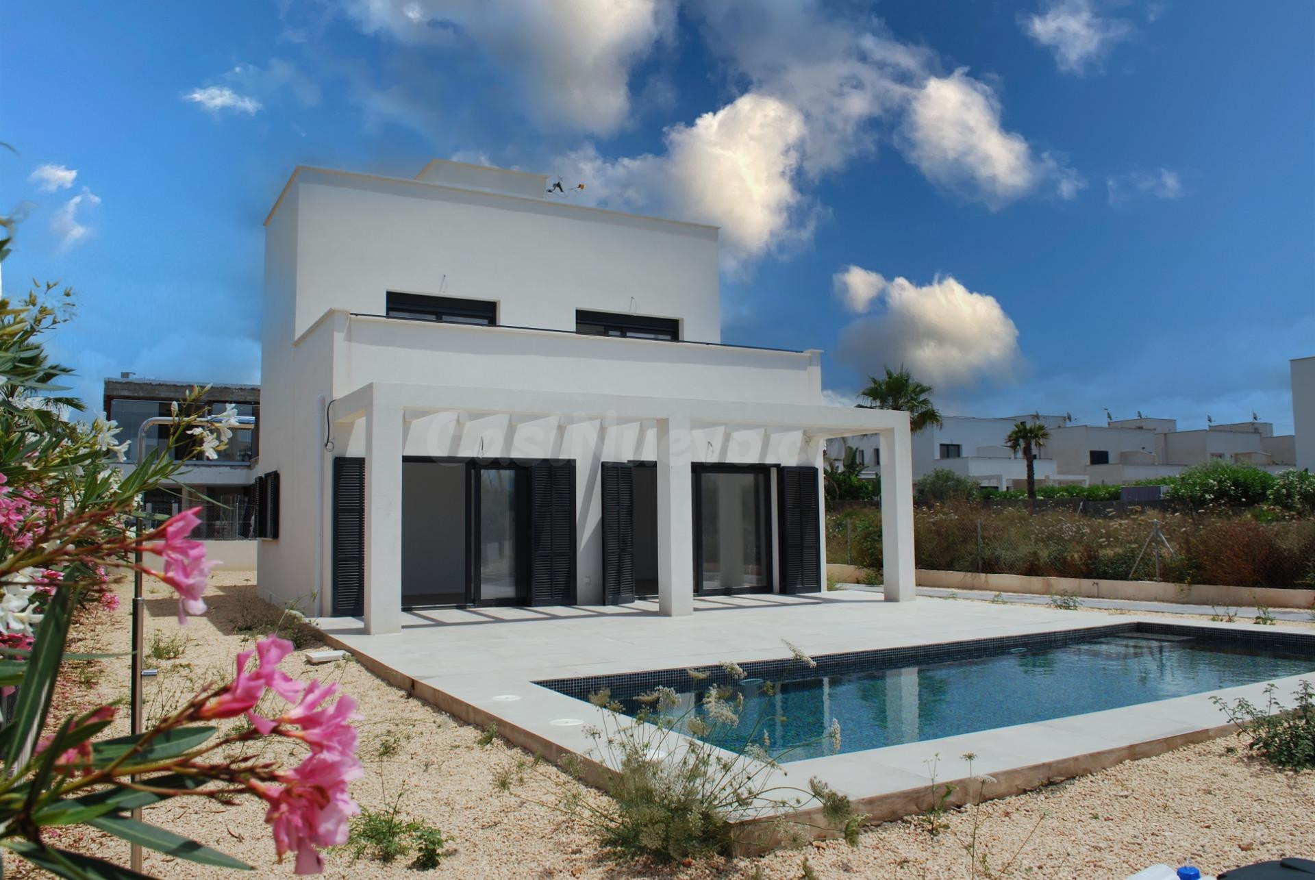 Casa moderna de nueva construcción con vistas al mar en Cala Pi