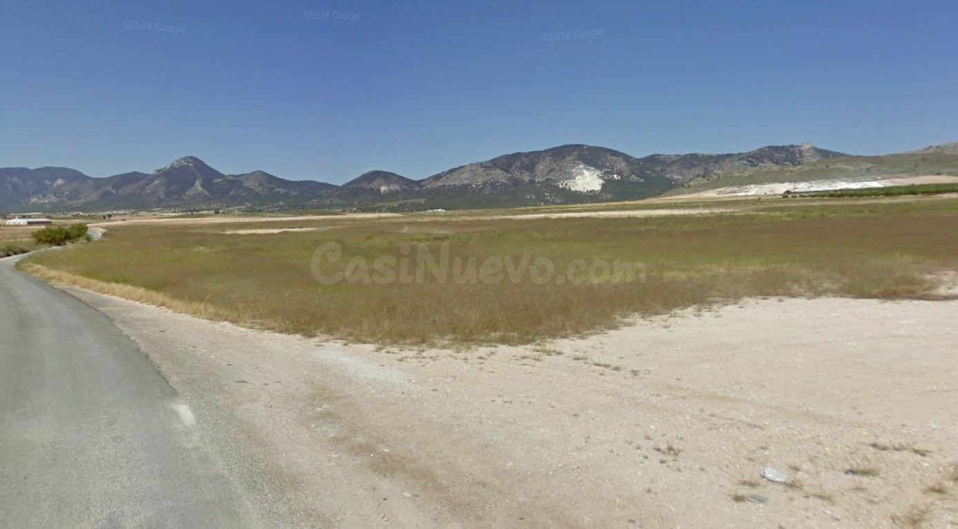 VENTA FINCA CULTIVO EN ZARZILLA DE RAMOS