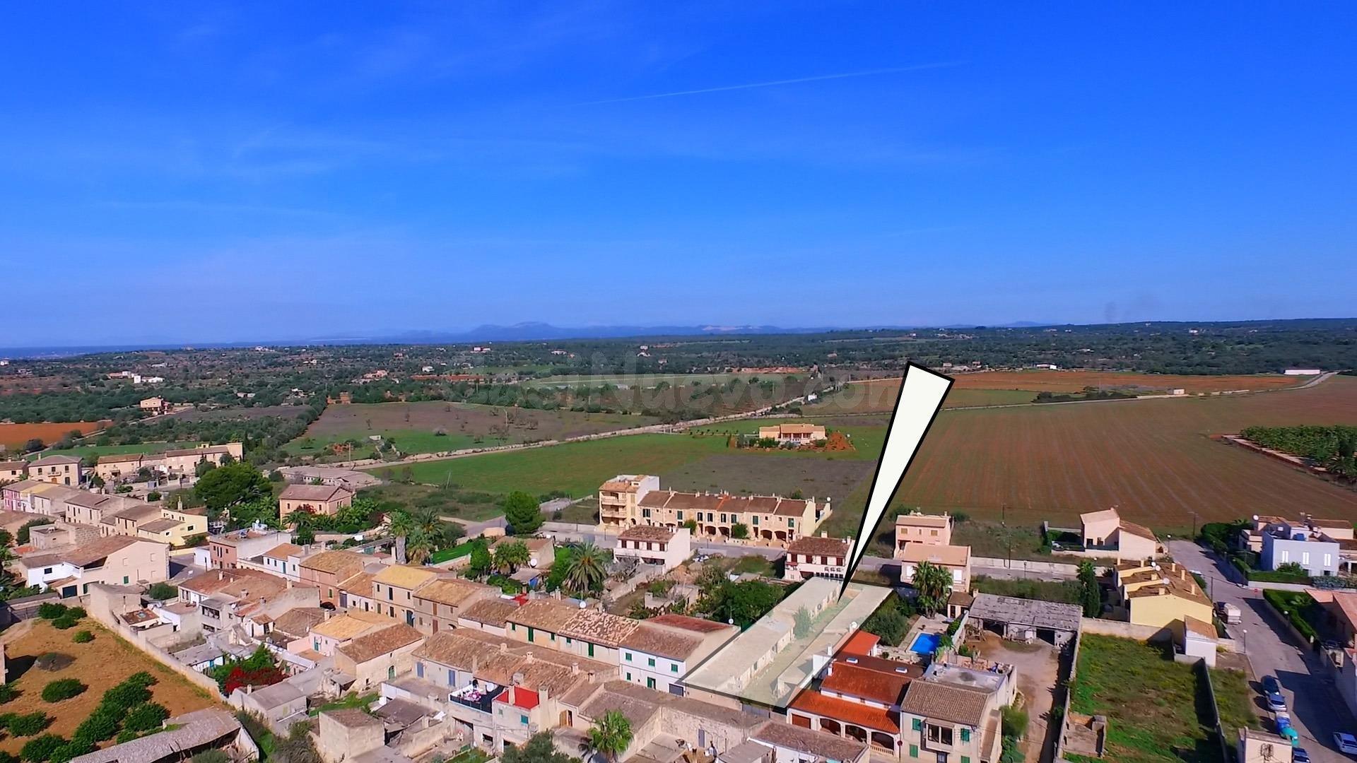 Solar urbano en venta en Ses Salines de 688 m2