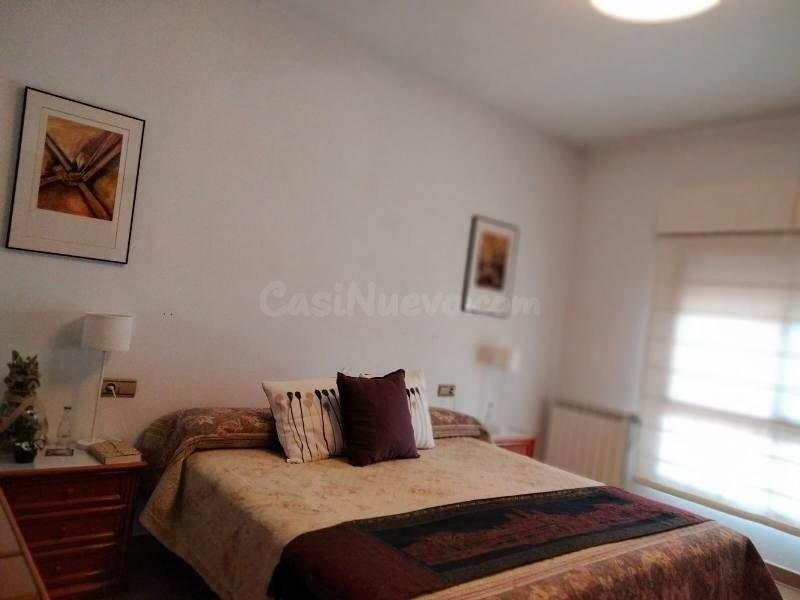EXCELENTE CHALET EN EL CAMPILLO - foto 5