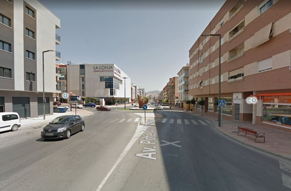 LOCAL COMERCIAL EN LA VIÑA