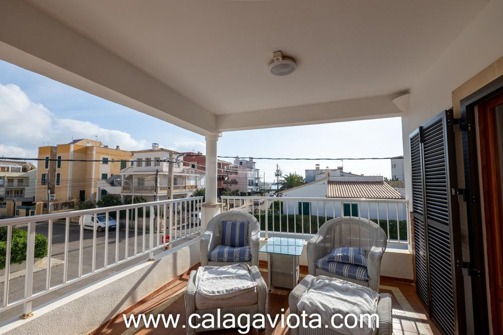 Ático con gran terraza, solárium y licencia vacacional en Co - foto 5