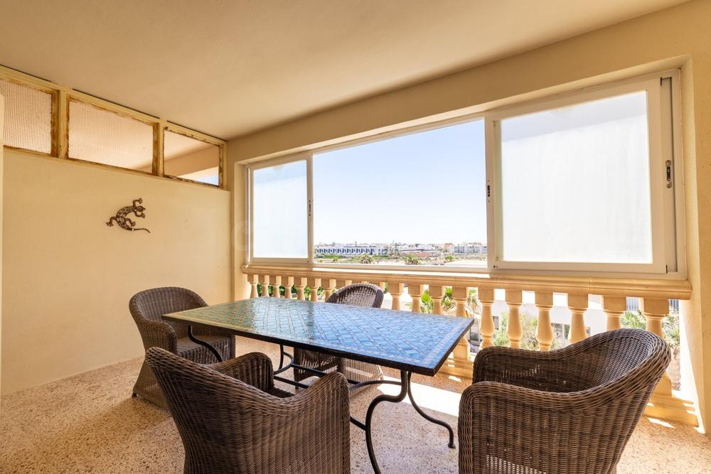Espectacular piso con gran terraza y vistas al mar en Coloni - foto 4