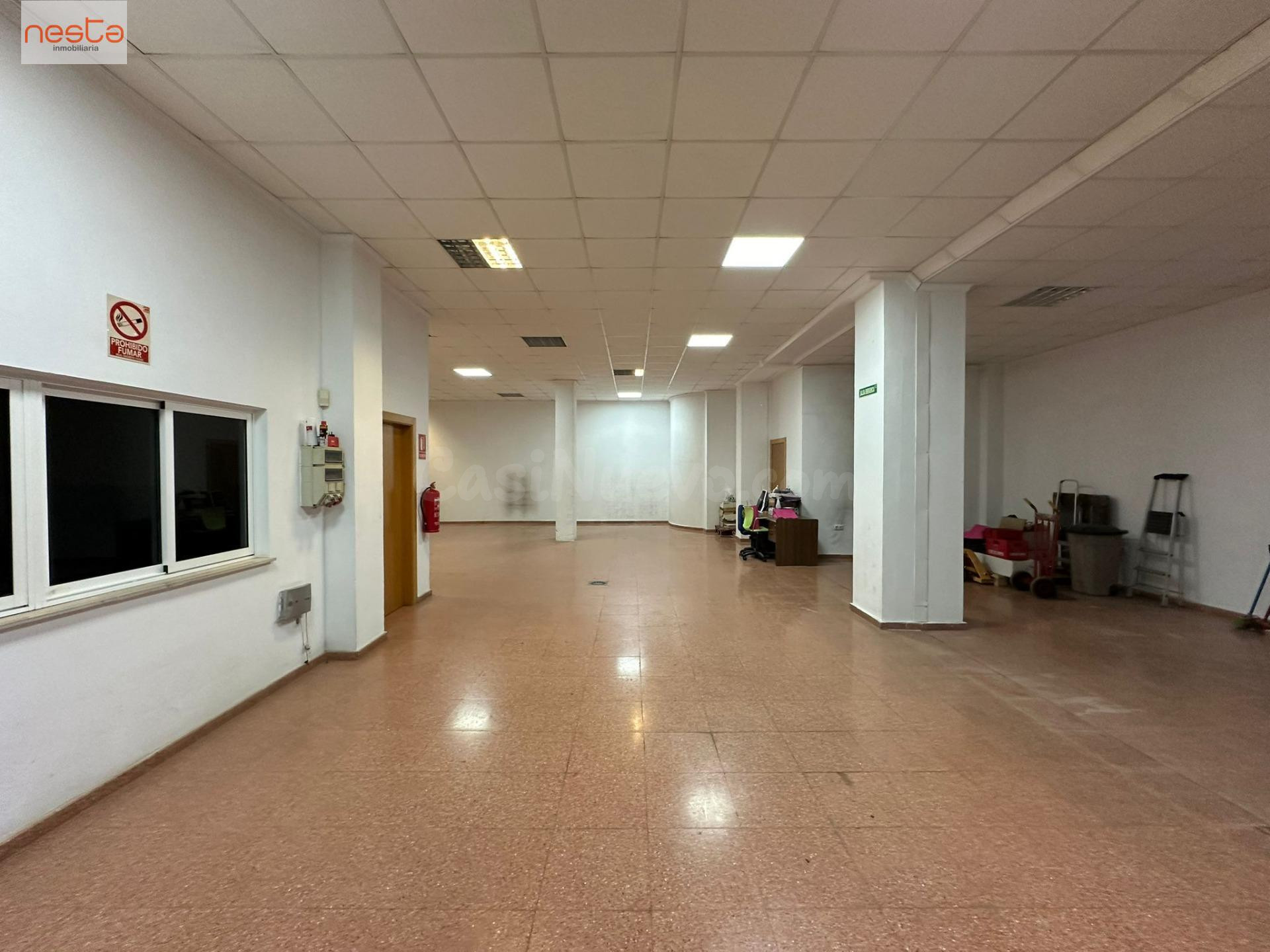 SE ALQUILA BAJO COMERCIAL EN LORCA