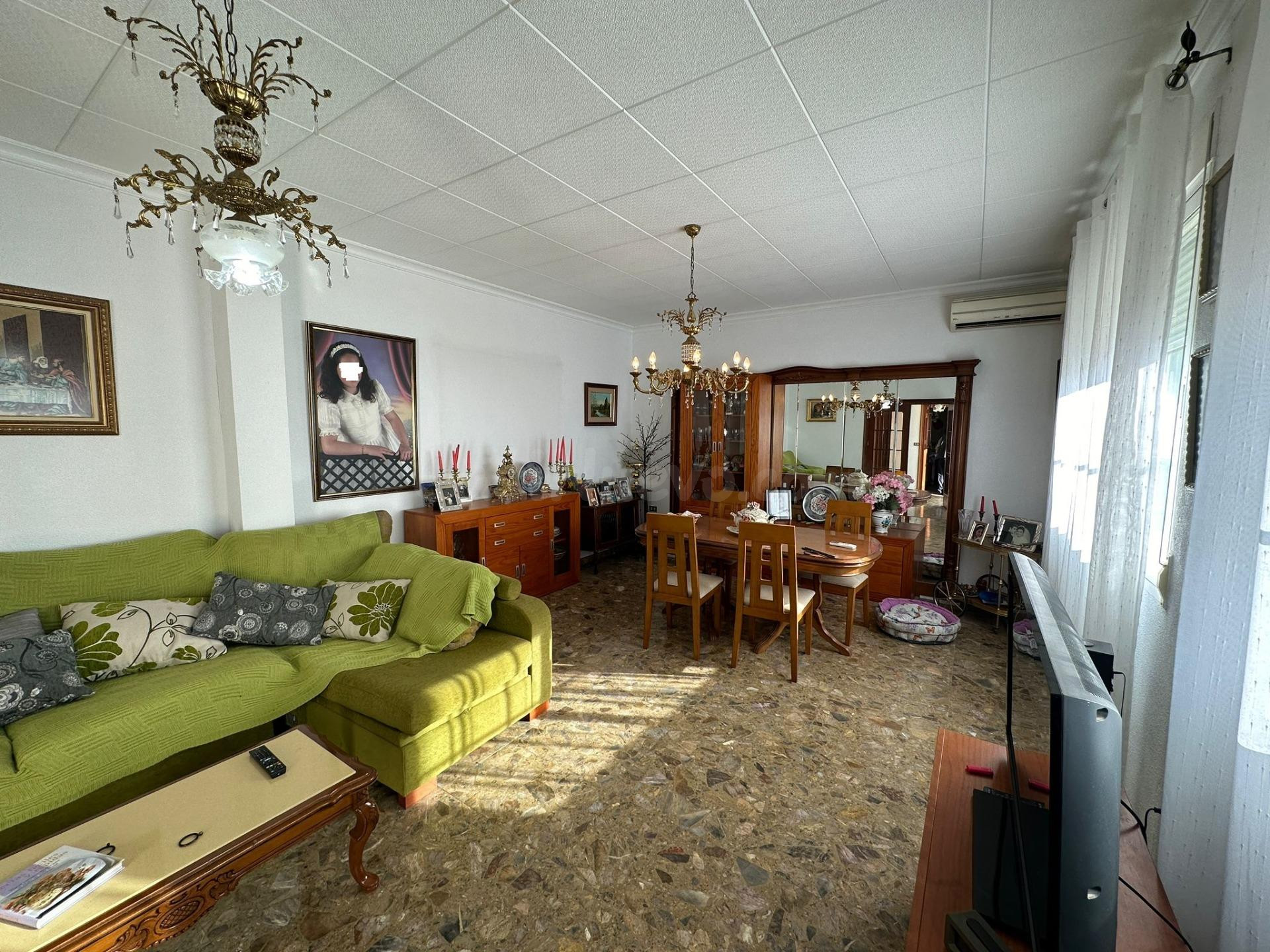 VENTA DE CASA EN MARCHENA