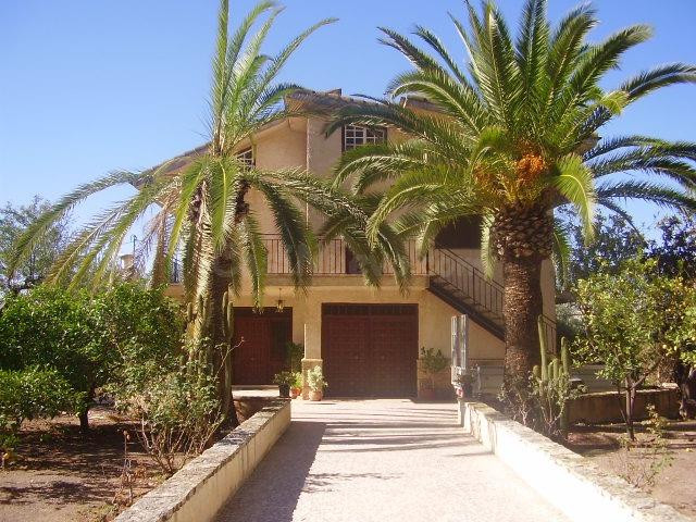 DISFRUTA DEL CAMPO EN LA ZONA "VIP" DE PURIAS