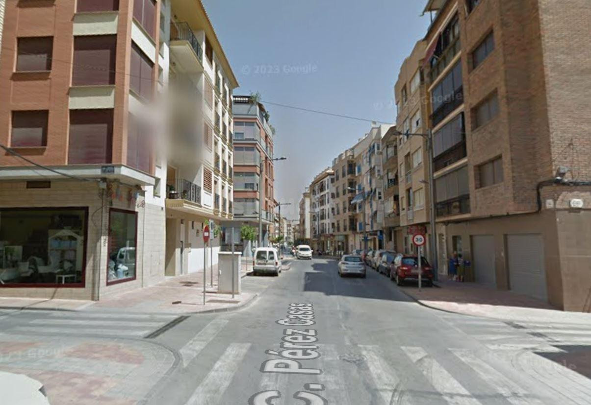 LOCAL COMERCIAL CÉNTRICO - PÉREZ CASAS SAN JOSÉ EN ZONA DE PASO