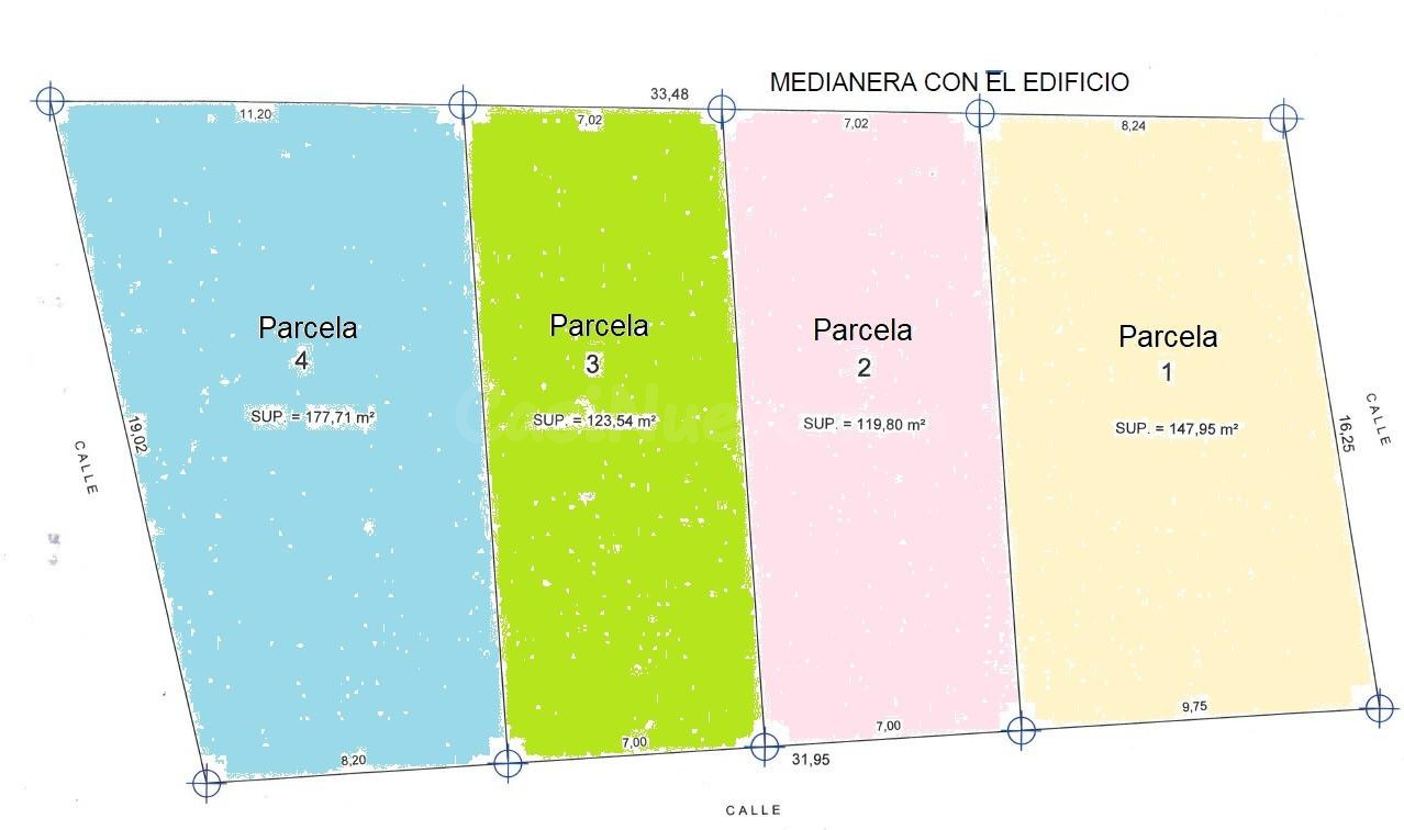 VENTA DE 4 PARCELAS URBANAS PARA VIVIENDA ADOSADA Y EN BLOQUE