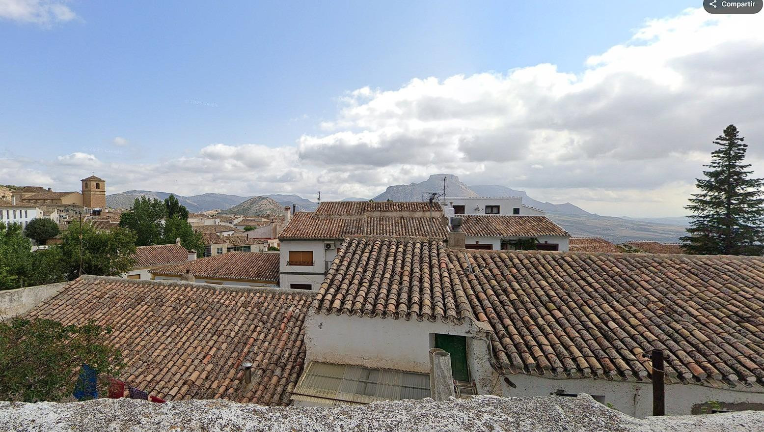 Casa de Pueblo -convertible en 2 viviendas- en Vélez Blanco
