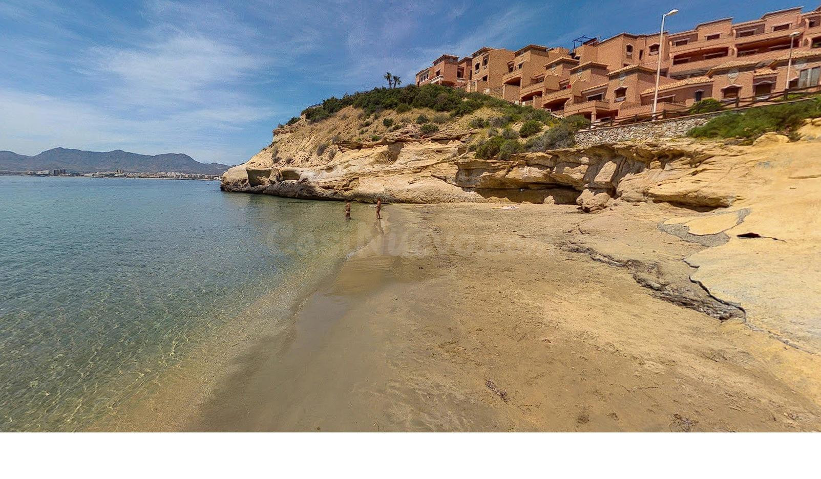 PISO EN TERREROS, 3 DORM., PRÓXIMO CALA INVENCIBLE Y TIA ANTONIA