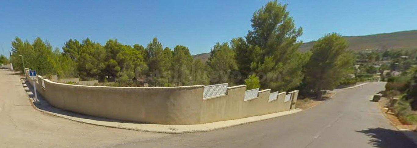 Oportunidad Única: Solar en Altury, Turis con Vistas a la Montaña
