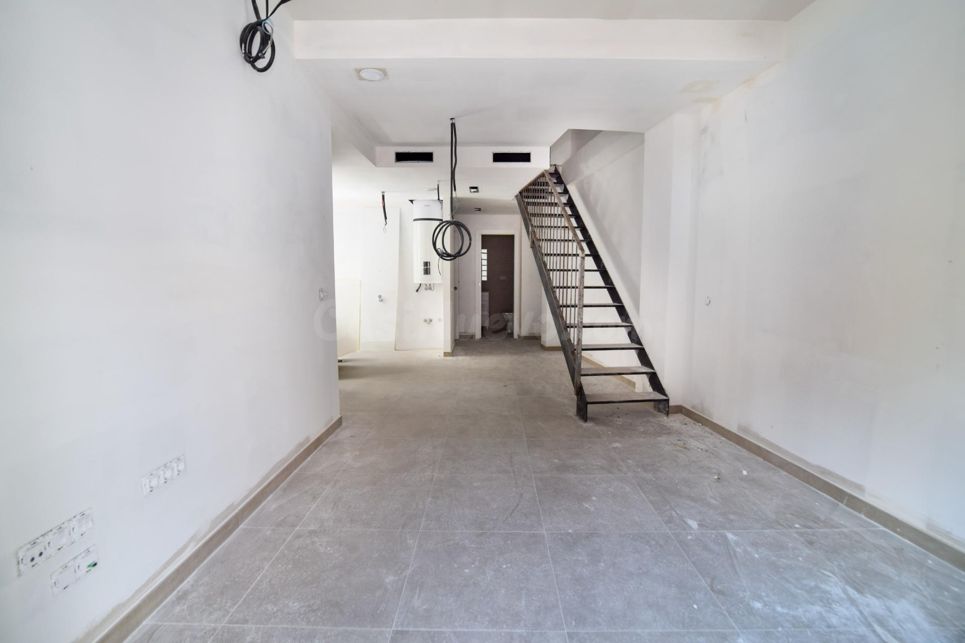 Ático dúplex de obra nueva terminada en el centro histórico  - foto 4