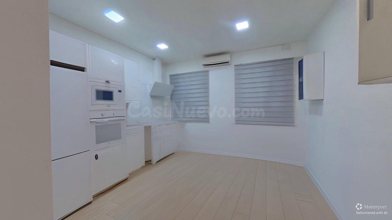 Oportunidad de Inversión: Piso con Dos Apartamentos Alquilados