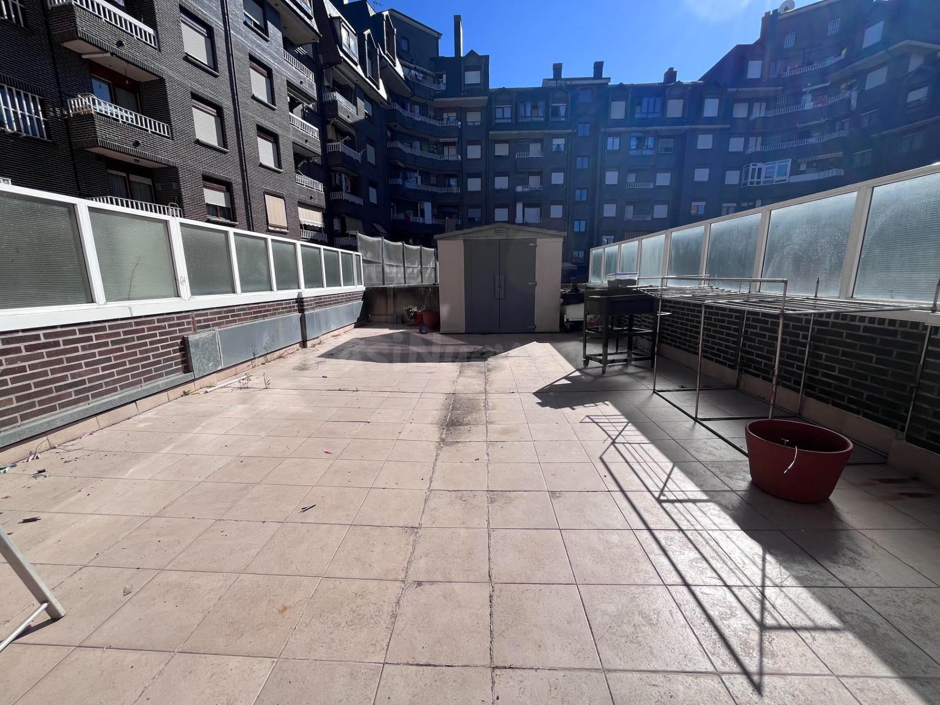 PISO EN URBANIZACIÓN EL PARAISO DE COLINDRES DE 2 DORMITORIOS Y TERRAZA DE 50 M2
