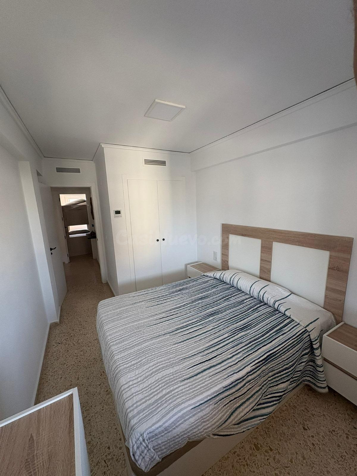 Apartamento de 3 dormitorios y 2 baños en alquiler de tempor - foto 4