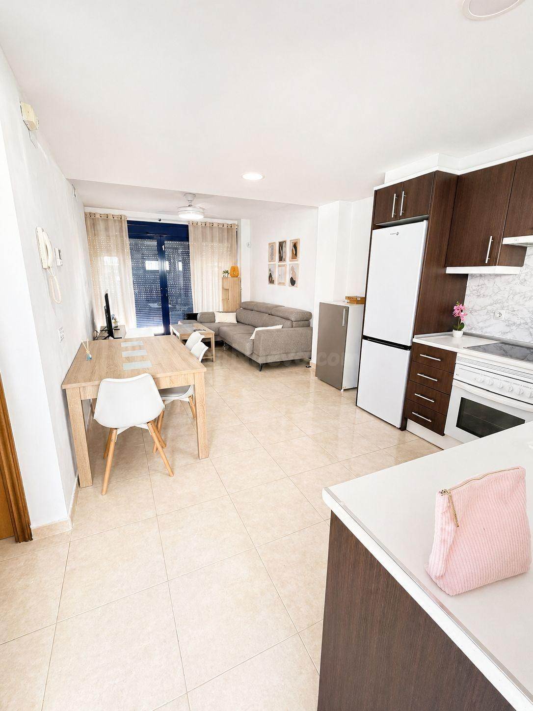 APARTAMENTO ALQUILER DE TEMPORADA EN  PLAYA DE DAIMUZ