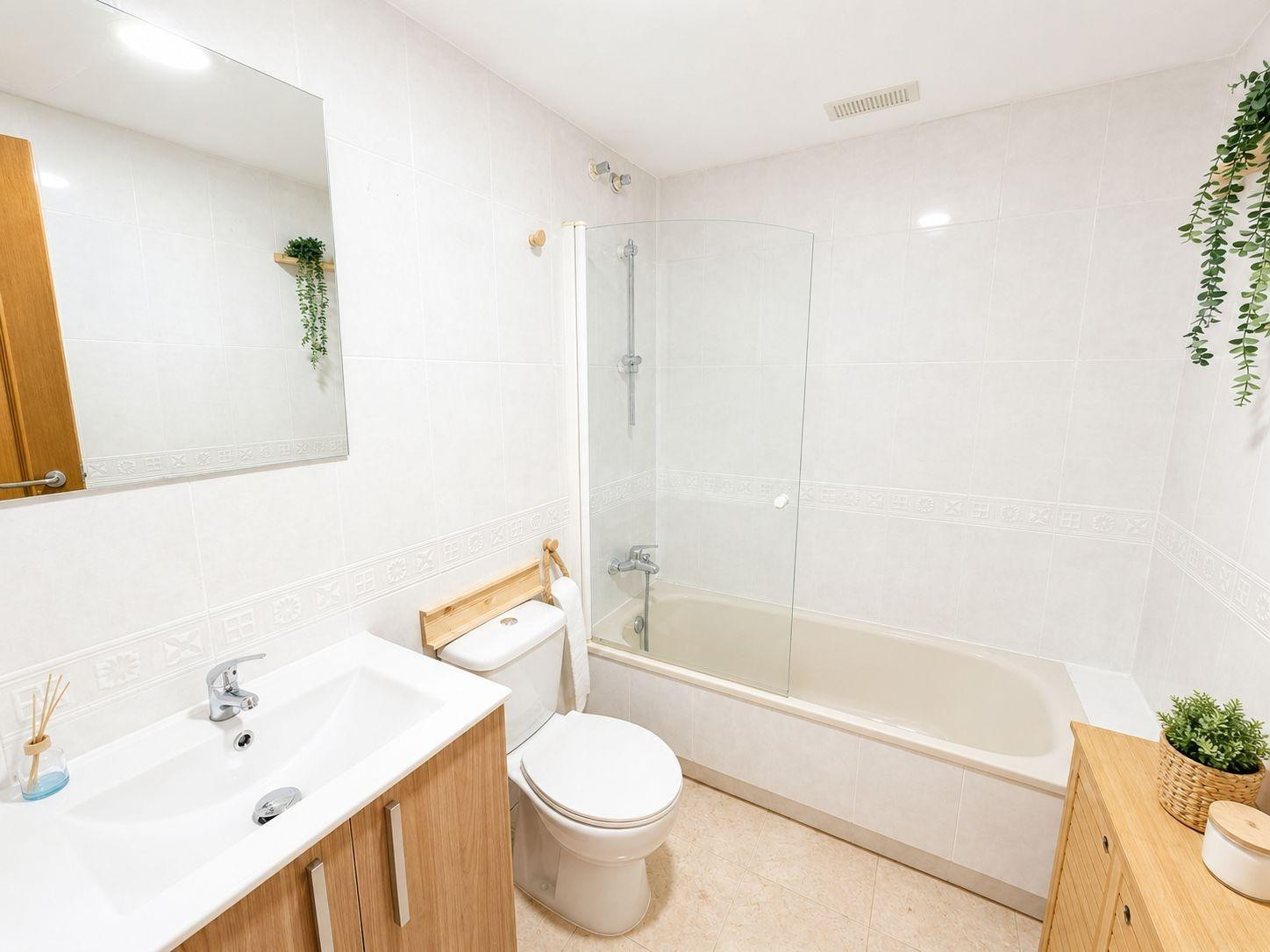 APARTAMENTO ALQUILER DE TEMPORADA EN PLAYA DE DAIMUZ - foto 5