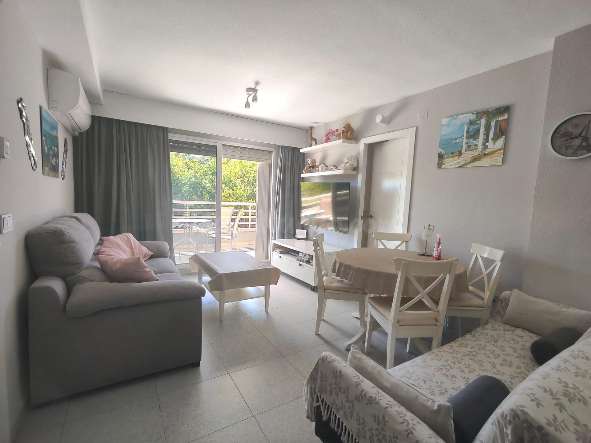 APARTAMENTO CON GRAN TERRAZA DE 70 M2, PISCINA Y GARAJE EN P - foto 4
