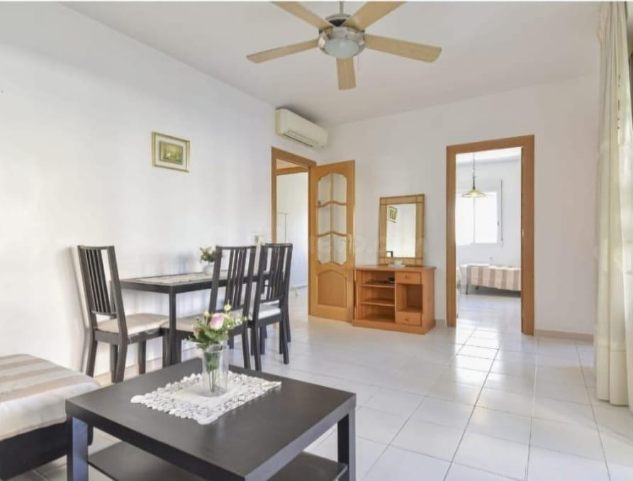 Se vende piso zona AVD/ Mediterraneo Benidorm