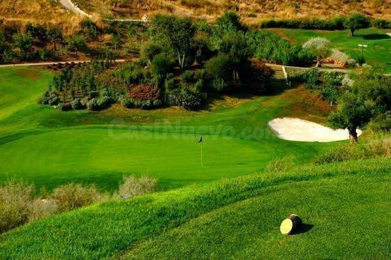 Exclusiva villa contemporánea en primera linea de golf en La Resina Golf, Estepona