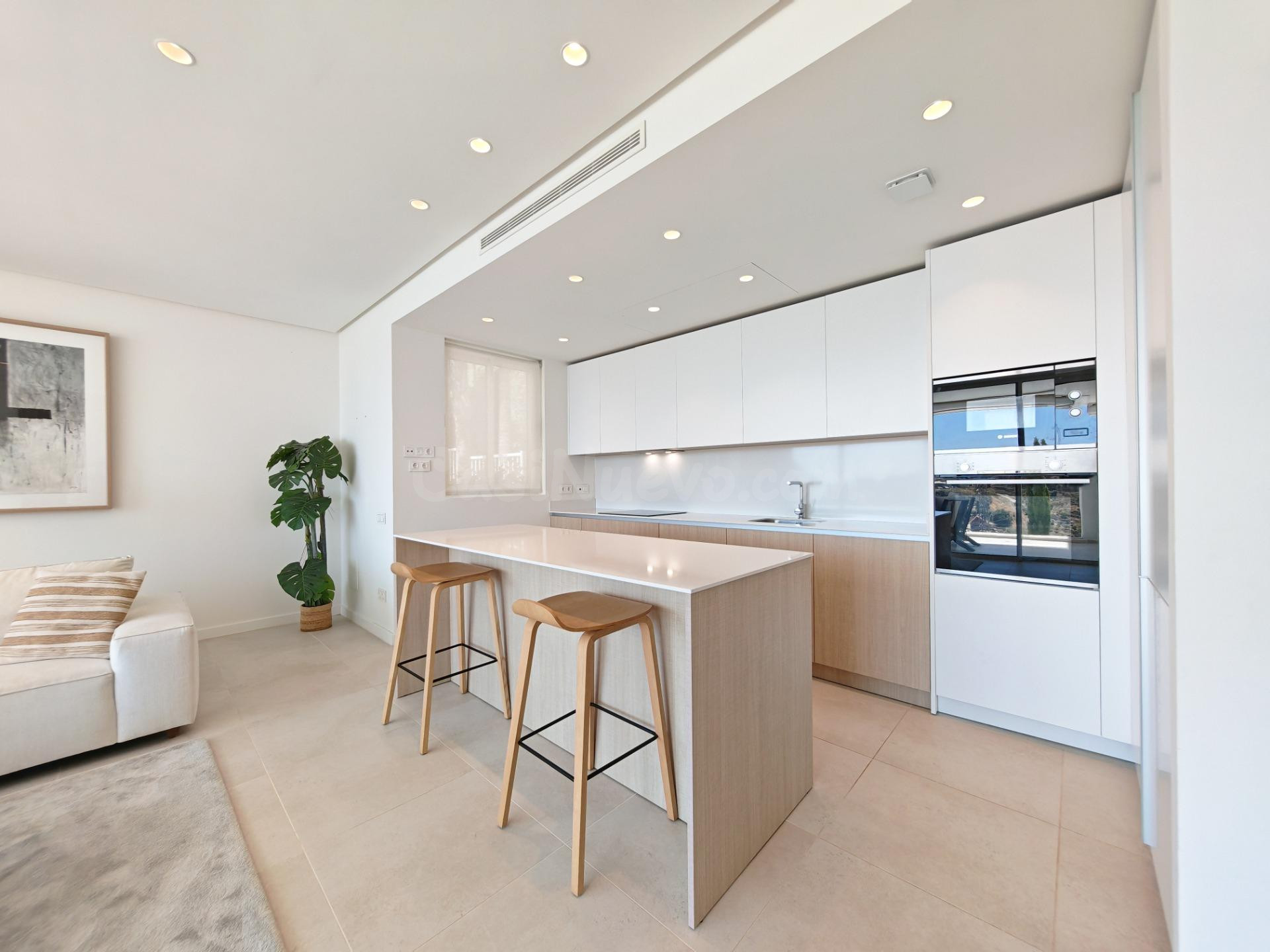 Exclusivo apartamento con vistas al mar al mejor precio de t - foto 4