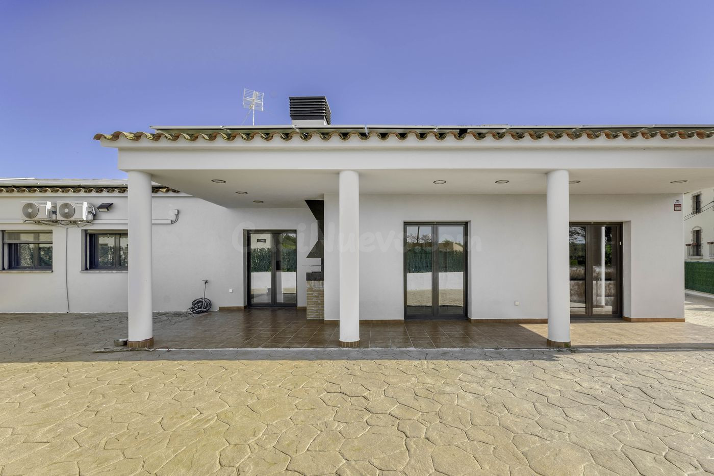 Espectacular casa con acabados de gran calidad en Cistella,  - foto 2