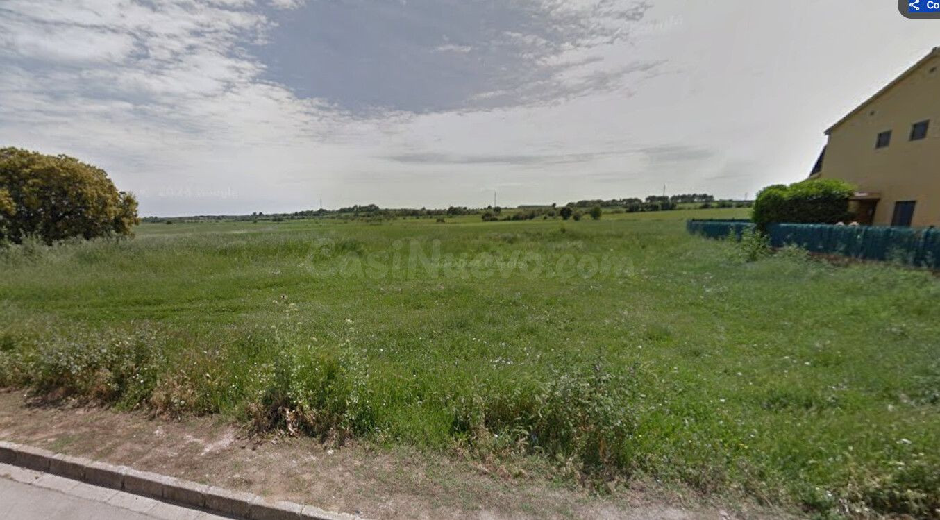 Parcela 894m² en venta - Mas pau