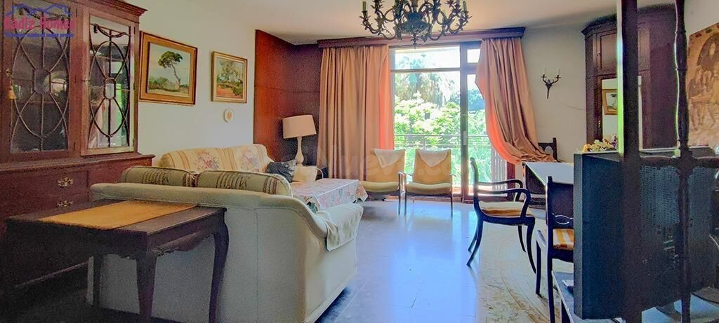 EXCLUSIVA VIVIENDA EN PLENO CENTRO