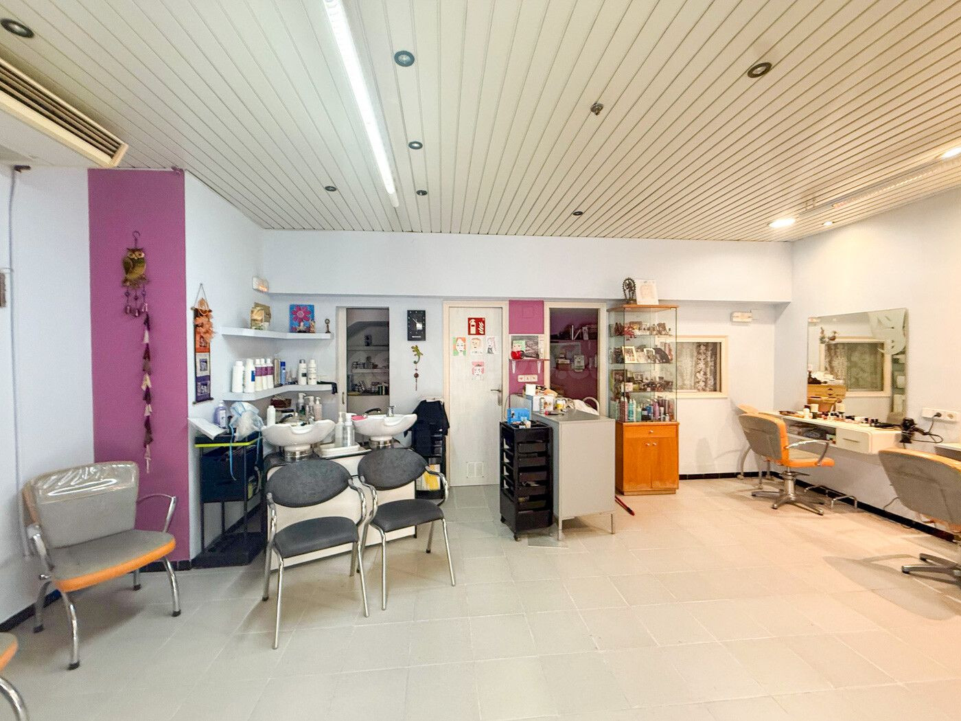 Local comercial 40m² en venta - Marca del Ham - Vilatenim - foto 3