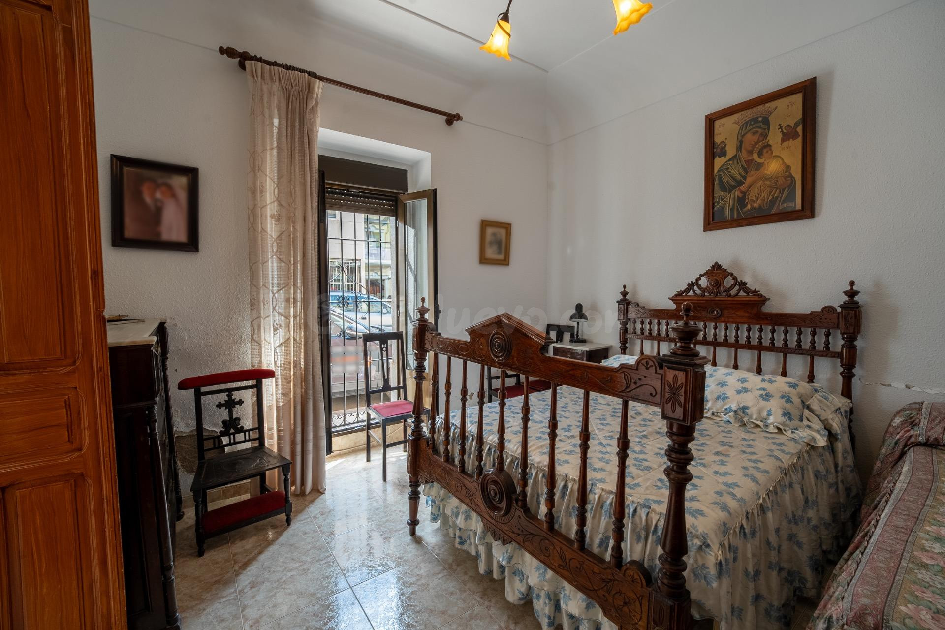 Gran oportunidad en Guareña. Casa de 2 plantas con entradas  - foto 4