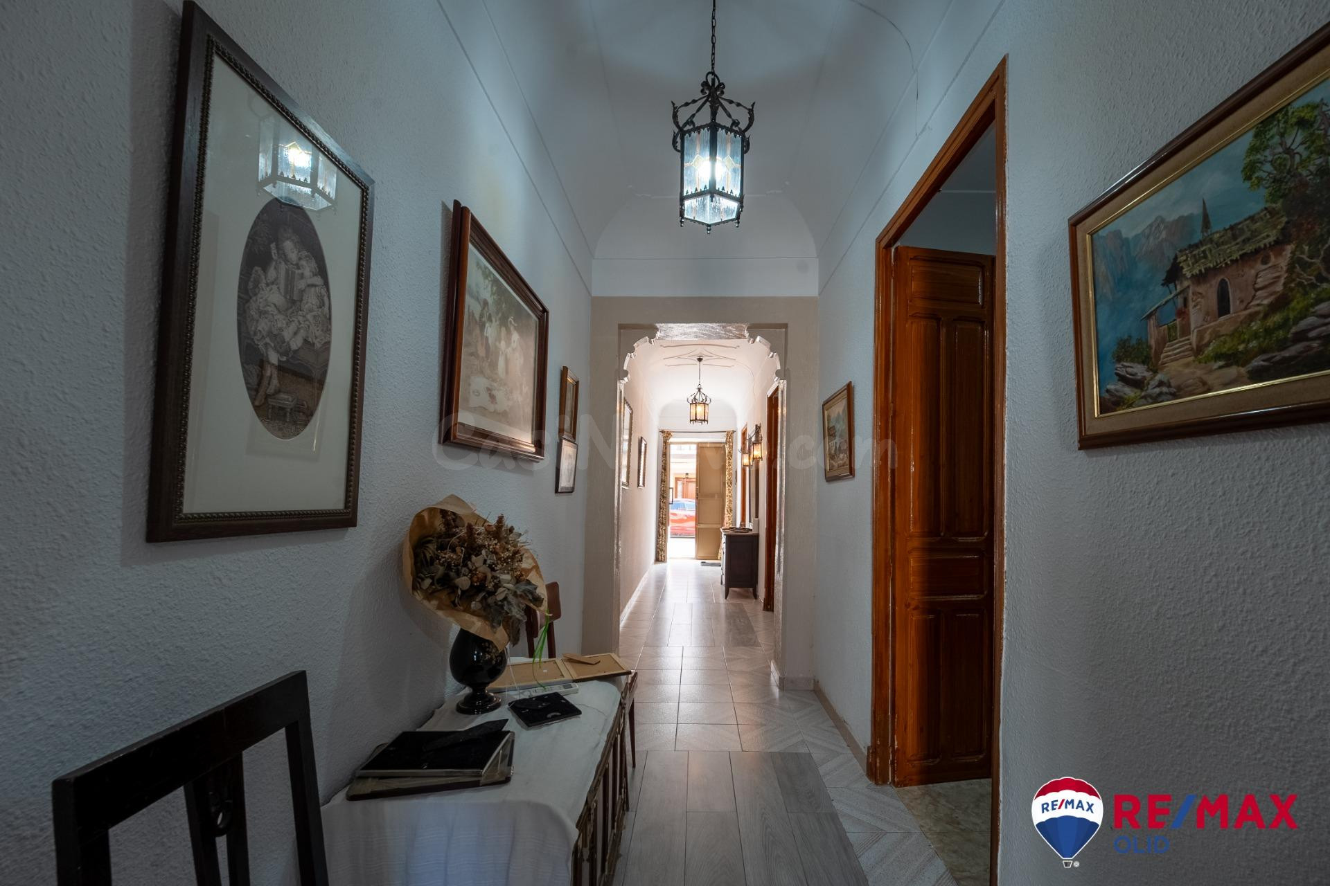 Gran oportunidad en Guareña. Casa de 2 plantas con entradas  - foto 4